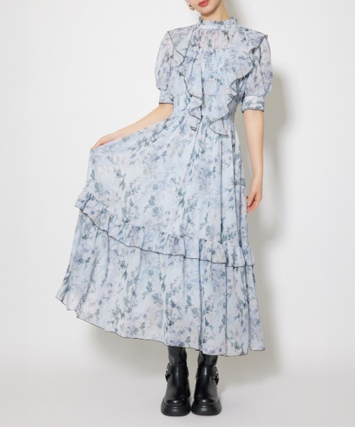 rienda(リエンダ)の「フロントロングフリルマルチパターンワンピース 秋服(ワンピース・レディース・ホワイト系その他/ブルー系その他/ブラック・FREE)」の1枚目の写真