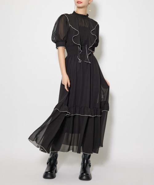 rienda(リエンダ)の「フロントロングフリルマルチパターンワンピース 秋服(ワンピース・レディース・ホワイト系その他/ブルー系その他/ブラック・FREE)」の3枚目の写真