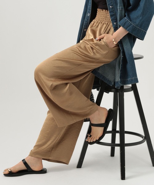 BAYFLOW（ベイフロー）の「ウエストシャーリングサテンパンツ（その他パンツ・レディース・ブラウン/ブラック/カーキ・FREE/X-SMALL）」の16枚目の写真