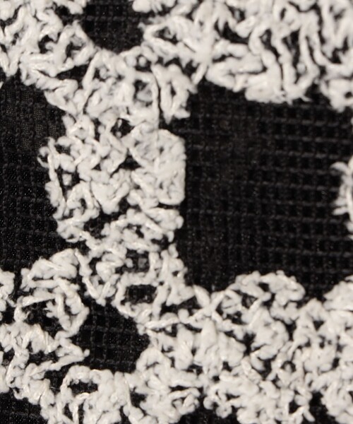 セール】フラッフィーヤーンエンブロイダリー クルーネックジャケット