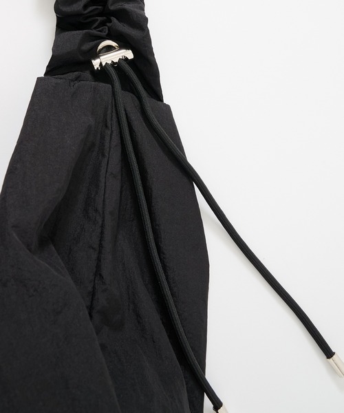 STUDIOUS(ステュディオス)の「【STUDIOUS】3WAY ROUND SHOULDER BAG/ドローコードショルダーバッグ(ショルダーバッグ・メンズ・ブラック・FREE)」の11枚目の写真