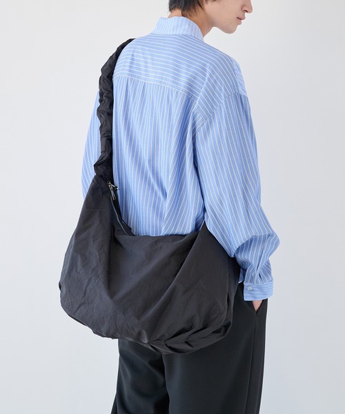 STUDIOUS(ステュディオス)の「【STUDIOUS】3WAY ROUND SHOULDER BAG/ドローコードショルダーバッグ(ショルダーバッグ・メンズ・ブラック・FREE)」の22枚目の写真