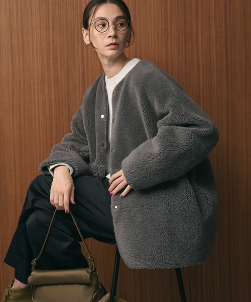 BEAUTY&YOUTH UNITED ARROWS(ビューティーアンドユースユナイテッドアローズ)の「【WEB限定】ボア×フェイクムートン リバーシブルジャケット(その他アウター・レディース・ダークグレー/ダークブラウン/ブラック/オフホワイト・S/M)」の15枚目の写真