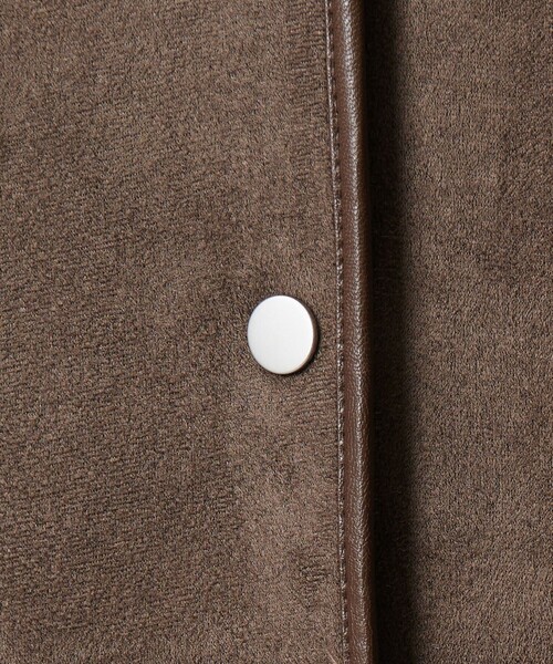 BEAUTY&YOUTH UNITED ARROWS(ビューティーアンドユースユナイテッドアローズ)の「【WEB限定】ボア×フェイクムートン リバーシブルジャケット(その他アウター・レディース・ダークグレー/ダークブラウン/ブラック/オフホワイト・S/M)」の10枚目の写真