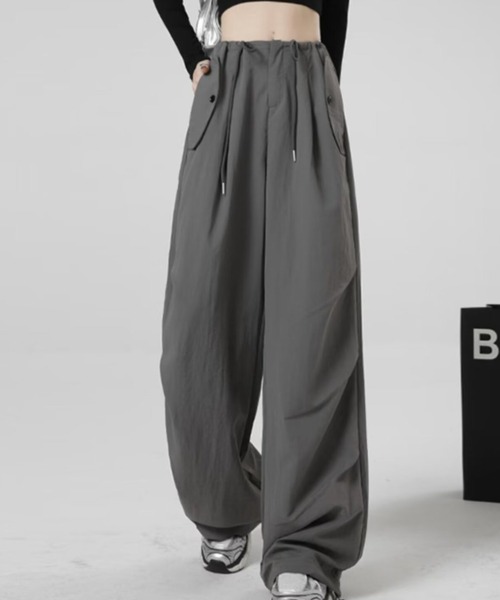 cammie（キャミー）の「裾タックデザインナイロンパンツ（その他パンツ・レディース・ダークグレー/グレー/ブラック・LARGE/MEDIUM）」の12枚目の写真