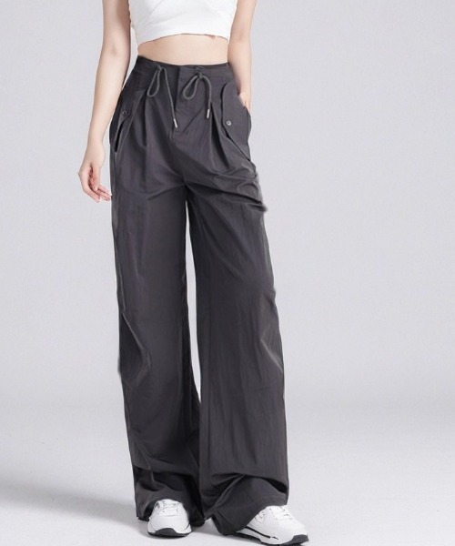 cammie（キャミー）の「裾タックデザインナイロンパンツ（その他パンツ・レディース・ダークグレー/グレー/ブラック・LARGE/MEDIUM）」の13枚目の写真