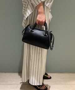 TINY ORB LEATHER SQUARE TOTE M（トートバッグ）｜Vivienne