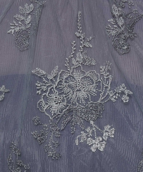 mysty woman（ミスティウーマン）の「フローラルブラウス 581501（シャツ/ブラウス・レディース・グレー/ブルー/モカ/アイボリー・FREE）」の22枚目の写真