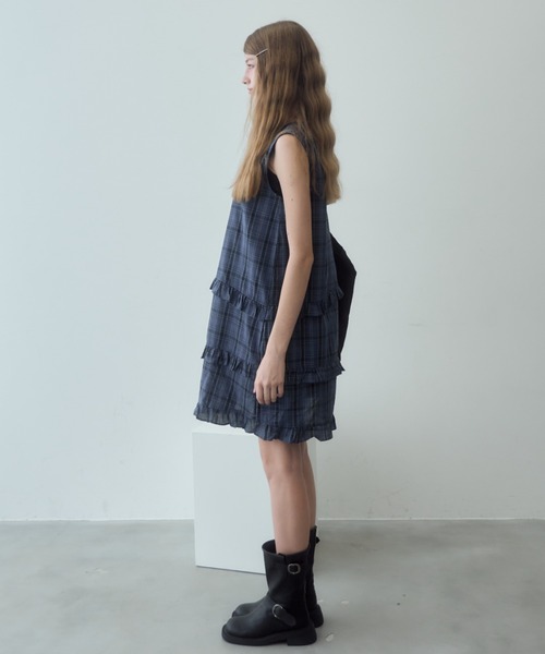 Birthday room（バースデイルーム）の「チェックノースリーブミディ丈ワンピース/check midi one-piece（ワンピース・レディース・ネイビー・FREE）」の5枚目の写真