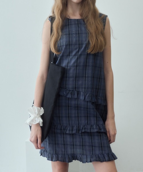 Birthday room（バースデイルーム）の「チェックノースリーブミディ丈ワンピース/check midi one-piece（ワンピース・レディース・ネイビー・FREE）」の2枚目の写真