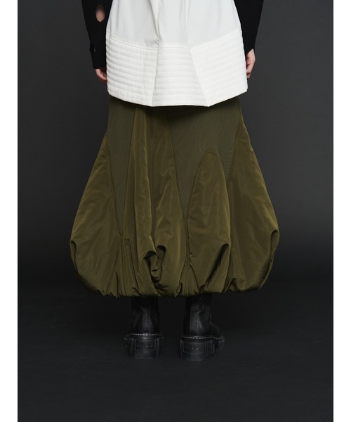 UN3D.（アンスリード）の「PADDED HEM FRONT-ZIP SK / パデッドヘムフロントジップスカート（スカート・レディース・キャメル/ブラック/カーキ・36/38）」の19枚目の写真