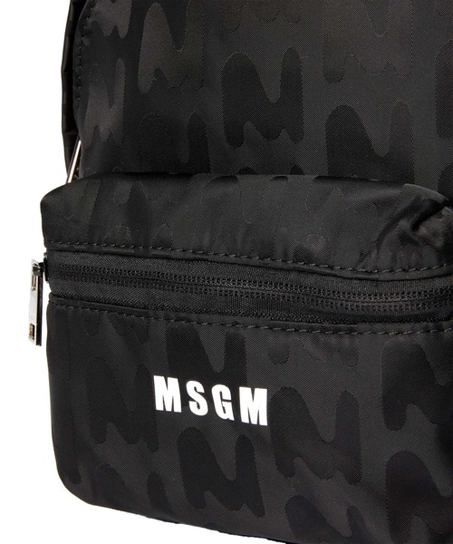 MSGM（エムエスジーエム）の「【NEW】「TheMwave」MINI バックパック（ボディバッグ/ウエストポーチ・メンズ・ブラック・ONE SIZE）」の4枚目の写真