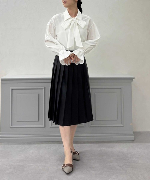 31 Sons de mode（トランテアン　ソン　ドゥ　モード）の「2025秋冬新作 ベルト付きミディプリーツスカート（スカート・レディース・ブラウン系/ブラック/ベージュ・M/S）」の4枚目の写真