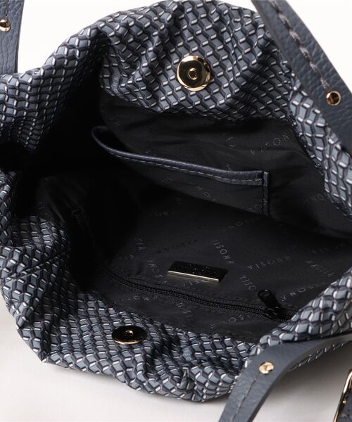 SAC'S BARJean（サックスバージーン）の「【VISONA/ヴィソナ】 HAND BAG（ハンドバッグ・レディース・ブルー/ベージュ系その他/グレイッシュベージュ/レッド/ブラック/スカイブルー・FREE）」の9枚目の写真