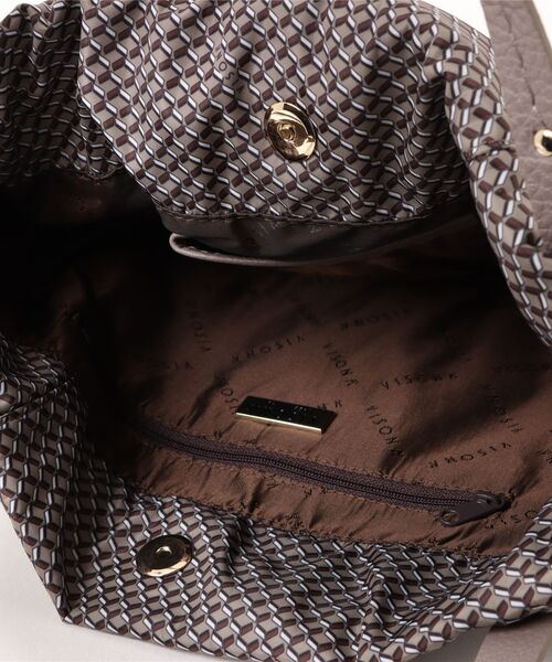 SAC'S BARJean（サックスバージーン）の「【VISONA/ヴィソナ】 HAND BAG（ハンドバッグ・レディース・ブルー/ベージュ系その他/グレイッシュベージュ/レッド/ブラック/スカイブルー・FREE）」の11枚目の写真