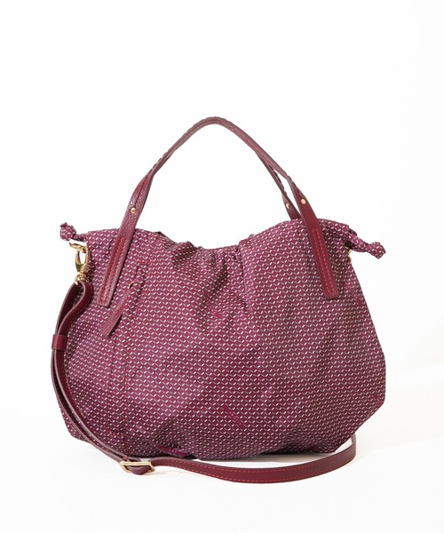 SAC'S BARJean（サックスバージーン）の「【VISONA/ヴィソナ】 HAND BAG（ハンドバッグ・レディース・ブルー/ベージュ系その他/グレイッシュベージュ/レッド/ブラック/スカイブルー・FREE）」の6枚目の写真