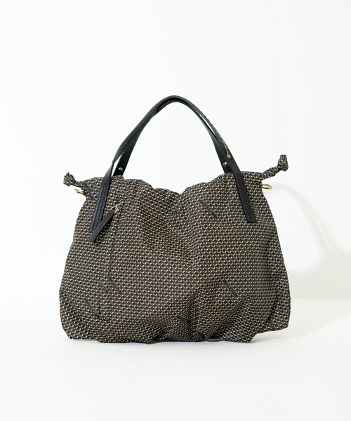SAC'S BARJean（サックスバージーン）の「【VISONA/ヴィソナ】 HAND BAG（ハンドバッグ・レディース・ブルー/ベージュ系その他/グレイッシュベージュ/レッド/ブラック/スカイブルー・FREE）」の13枚目の写真