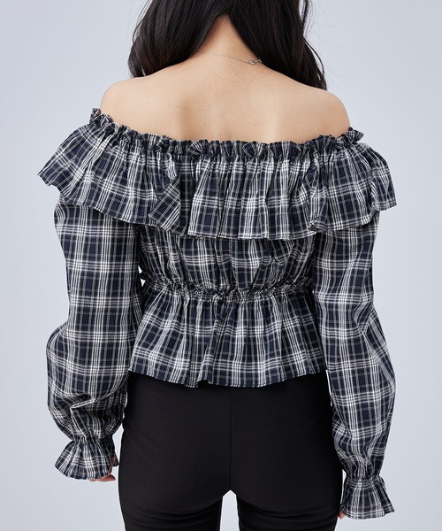 Lace Ladies(レースレディース)の「チェック柄 オフショルダー コンパクト フリル トップス(シャツ/ブラウス・レディース・ブラック/ブラウン・FREE)」の7枚目の写真