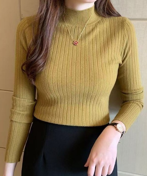 Beststore（ベストストア）の「【新色追加】ボトルネックワイド　リブニット プルオーバー ハイゲージ　オンカジ 着回し 柔らかい 暖かい オフィスカジュアル 上品 きれいめ（ニット/セーター・レディース・グレー/ブラック/ベージュ/ホワイト/ブラウン/ライトベージュ/マスタード/ローズ/ブルー・FREE）」の12枚目の写真