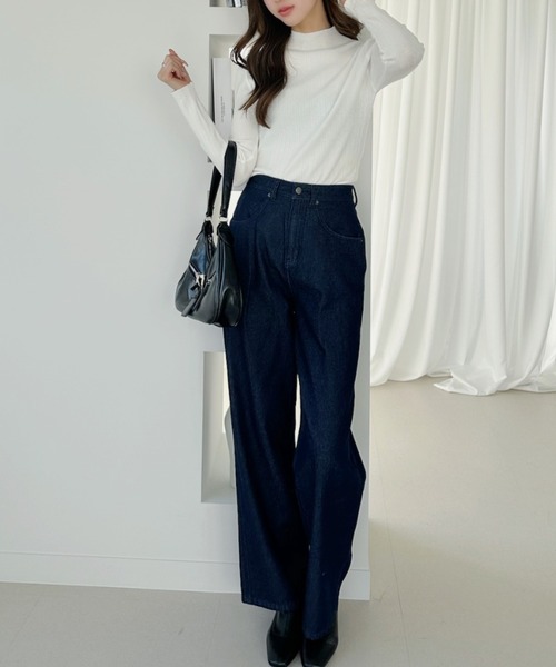 Beststore（ベストストア）の「【新色追加】ボトルネックワイド　リブニット プルオーバー ハイゲージ　オンカジ 着回し 柔らかい 暖かい オフィスカジュアル 上品 きれいめ（ニット/セーター・レディース・グレー/ブラック/ベージュ/ホワイト/ブラウン/ライトベージュ/マスタード/ローズ/ブルー・FREE）」の22枚目の写真