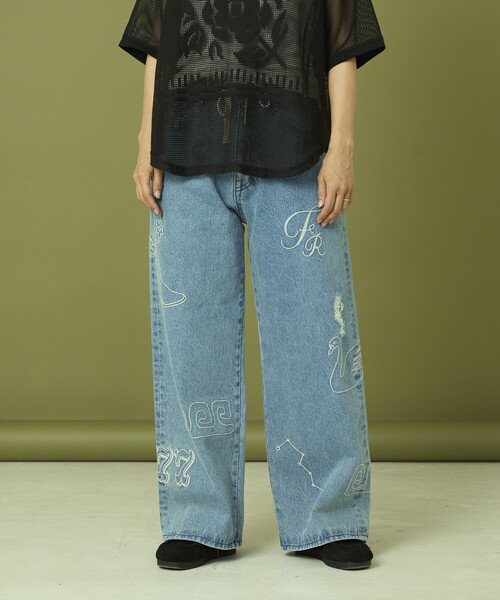 Freada（フリーダ）の「Freada/フリーダ チェーンステッチ ワイドデニム（デニムパンツ・レディース・ブラック/ブルー・ONE SIZE）」の9枚目の写真