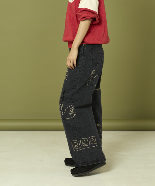 Freada（フリーダ）の「Freada/フリーダ チェーンステッチ ワイドデニム（デニムパンツ・レディース・ブラック/ブルー・ONE SIZE）」の13枚目の写真