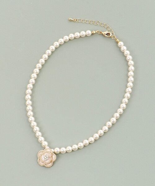 MAJESTIC LEGON（マジェスティックレゴン）の「モチーフパールネックレス（ネックレス・レディース・ブラック/アイボリー・FREE）」の7枚目の写真