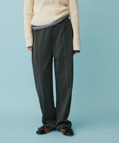 FUULLY STUDIO(フーリィーステューディオ)の「配色ステッチコクーンパンツ(スウェットパンツ・レディース・ブラウン/グレー/チャコールグレー・FREE)」の2枚目の写真