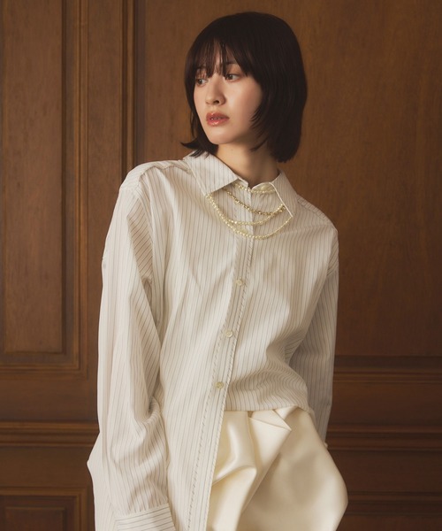 EIMY ISTOIRE（エイミーイストワール）の「メタルコンビパールネックレス（ネックレス・レディース・ゴールド・F）」の4枚目の写真