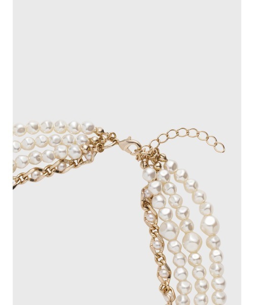 EIMY ISTOIRE（エイミーイストワール）の「メタルコンビパールネックレス（ネックレス・レディース・ゴールド・F）」の3枚目の写真