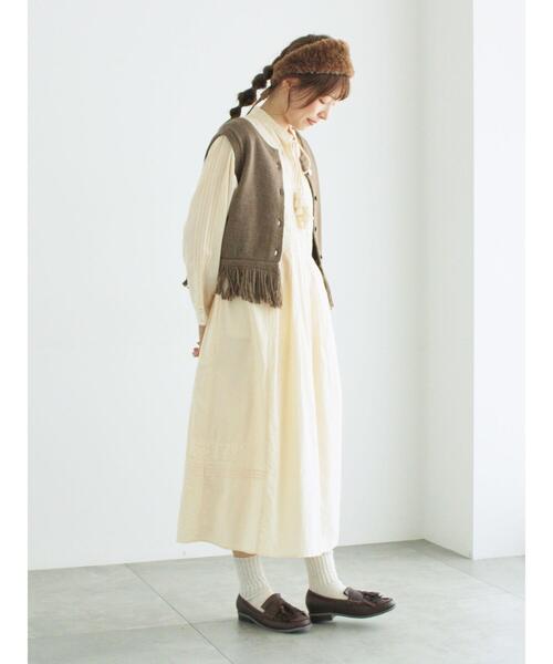 TSUHARU by Samansa Mos2（ツハルバイサマンサモスモス）の「裾フリンジ前後着ニットベスト（ベスト・レディース・ベージュ/ブラウン/ブラック・F）」の13枚目の写真