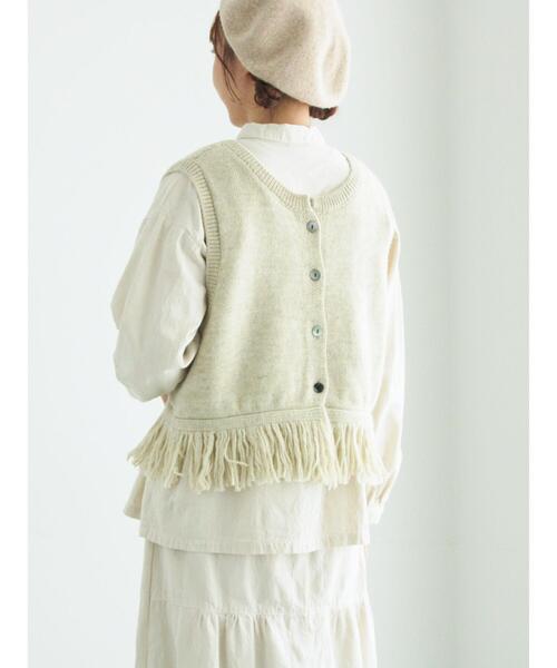 TSUHARU by Samansa Mos2（ツハルバイサマンサモスモス）の「裾フリンジ前後着ニットベスト（ベスト・レディース・ベージュ/ブラウン/ブラック・F）」の22枚目の写真