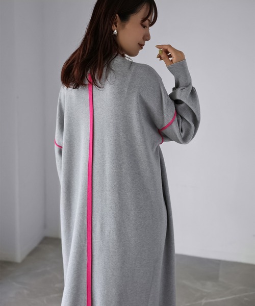 Riberry（リベリー）の「配色ニットロングワンピース（ワンピース・レディース・ブラック/グレー/ライトグレー・MEDIUM）」の2枚目の写真