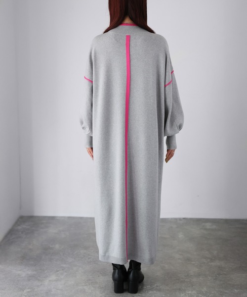 Riberry（リベリー）の「配色ニットロングワンピース（ワンピース・レディース・ブラック/グレー/ライトグレー・MEDIUM）」の16枚目の写真