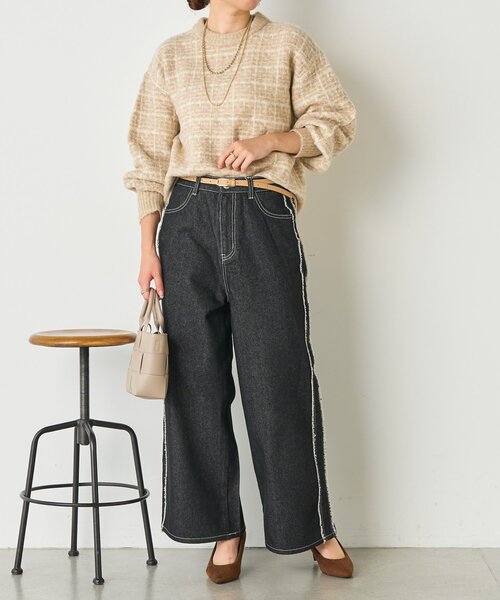 Jena espace merveilleux(ジェナ エスパスメルヴェイユ)の「サイドフリンジデニムパンツ(デニムパンツ・レディース・ブラック/ブルー・FREE)」の3枚目の写真