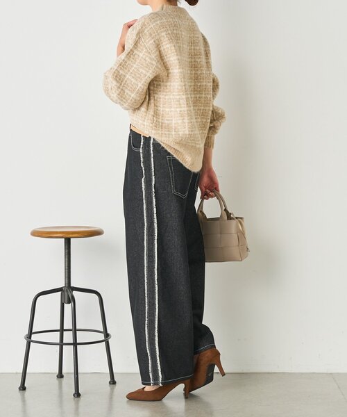Jena espace merveilleux(ジェナ エスパスメルヴェイユ)の「サイドフリンジデニムパンツ(デニムパンツ・レディース・ブラック/ブルー・FREE)」の4枚目の写真