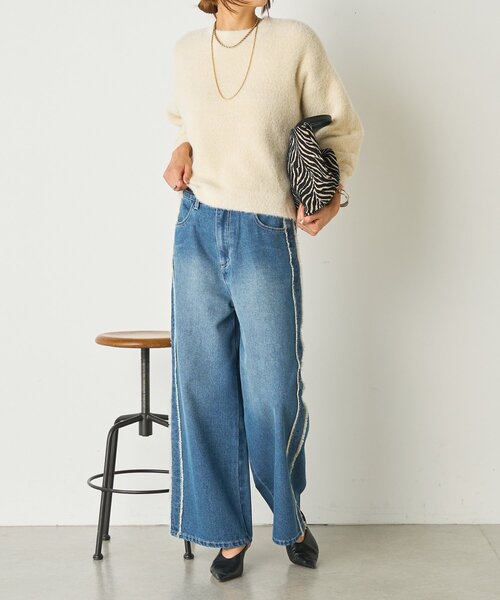 Jena espace merveilleux(ジェナ エスパスメルヴェイユ)の「サイドフリンジデニムパンツ(デニムパンツ・レディース・ブラック/ブルー・FREE)」の11枚目の写真