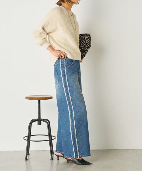 Jena espace merveilleux(ジェナ エスパスメルヴェイユ)の「サイドフリンジデニムパンツ(デニムパンツ・レディース・ブラック/ブルー・FREE)」の14枚目の写真