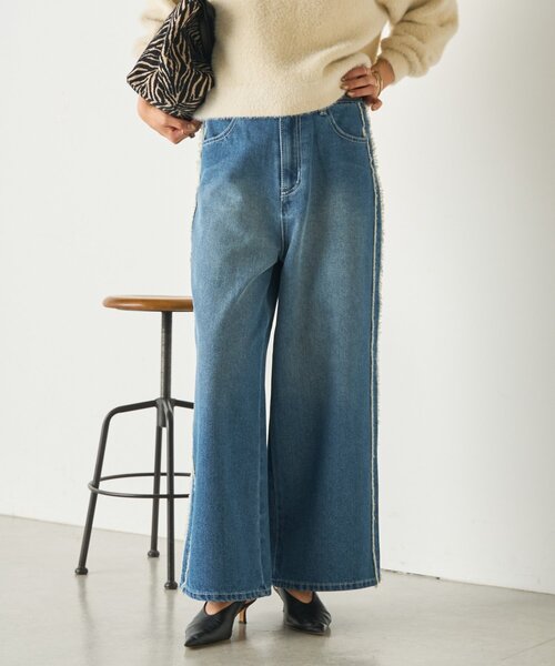 Jena espace merveilleux(ジェナ エスパスメルヴェイユ)の「サイドフリンジデニムパンツ(デニムパンツ・レディース・ブラック/ブルー・FREE)」の19枚目の写真