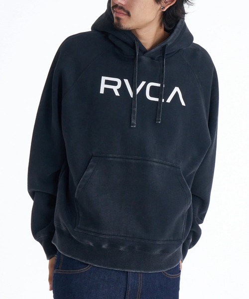 RVCA（ルーカ）の「RVCA メンズ BIG RVCA FADE HD パーカー 【2025年秋冬モデル】 @autumn/ルーカロゴプルオーバーパーカー・フーディー（パーカー・メンズ・ブラック/ヘザーグレー/チャコール/ホワイト系その他/ホワイト・SMALL/MEDIUM/LARGE/X-LARGE）」の2枚目の写真