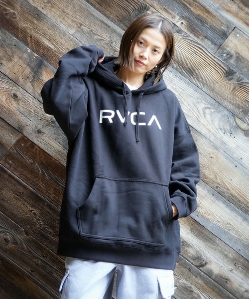 RVCA（ルーカ）の「RVCA メンズ BIG RVCA FADE HD パーカー 【2025年秋冬モデル】 @autumn/ルーカロゴプルオーバーパーカー・フーディー（パーカー・メンズ・ブラック/ヘザーグレー/チャコール/ホワイト系その他/ホワイト・SMALL/MEDIUM/LARGE/X-LARGE）」の13枚目の写真