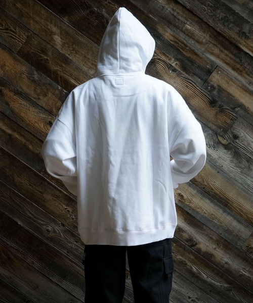 RVCA（ルーカ）の「RVCA メンズ BIG RVCA FADE HD パーカー 【2025年秋冬モデル】 @autumn/ルーカロゴプルオーバーパーカー・フーディー（パーカー・メンズ・ブラック/ヘザーグレー/チャコール/ホワイト系その他/ホワイト・SMALL/MEDIUM/LARGE/X-LARGE）」の8枚目の写真