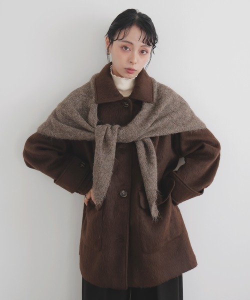 LIAN（リアン）の「トライアングルマルチニットストール（ストール/ショール・レディース・レッド/モカ/チャコールグレー/カーキ/アイボリー・FREE）」の9枚目の写真