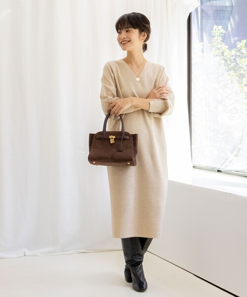 NOLLEY’S Sophi（ノーリーズソフィ）の「◇【WEB限定】ウォッシャブルラメ総針Vネックコクーンワンピース（ワンピース・レディース・キャメル/ライトグレー/ベージュ・36/38）」の15枚目の写真