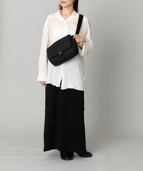 kuros'オリジナル】〈ONLINE限定〉ふかふか塩縮ナイロンミニ