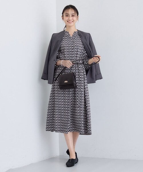 INDIVI（インディヴィ）の「【洗える／オリジナル柄】ジオメプリント フレアワンピース（ワンピース・レディース・キャメル/ブラック系・36/40/15 /13/05/38/19）」の14枚目の写真