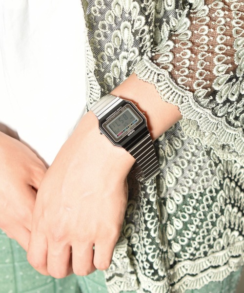 CASIO(カシオ)の「【RES】【CASIO】メタルデジタルクラシック(デジタル腕時計・メンズ・ゴールド/シルバー系その他/シルバー・FREE)」の4枚目の写真