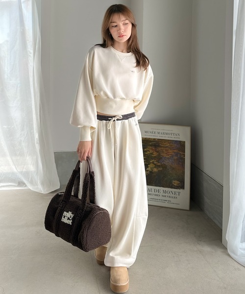 classicalelf（クラシカルエルフ）の「《AYA×クラシカルエルフコラボ》トップスと合わせて空港コーデ完成♪履くだけで“美脚バランス”！配色ウエストで差がつく、裏毛スウェットカーブパンツ（セットアップ可）（スウェットパンツ・レディース・アイボリー/チャコール/ブラウン・X-LARGE/SMALL/MEDIUM/LARGE）」の22枚目の写真