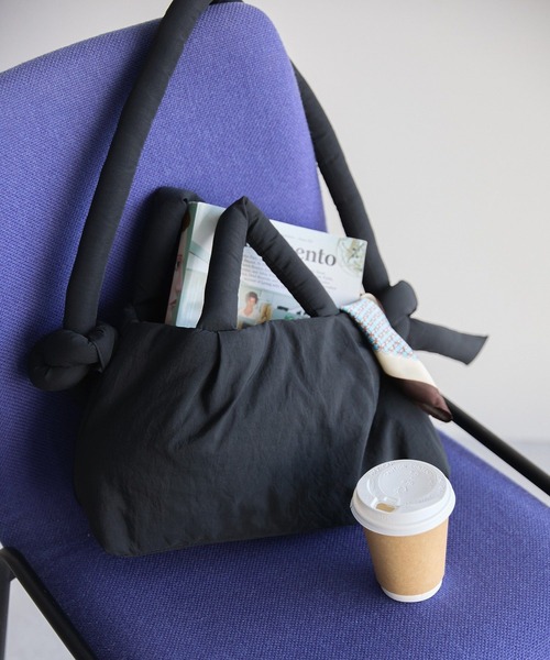 AMERICAN HOLIC（アメリカンホリック）の「【2WAY】ショルダーパフバッグ（ショルダーバッグ・レディース・ブラウン/ブラック/パープル・FREE）」の2枚目の写真