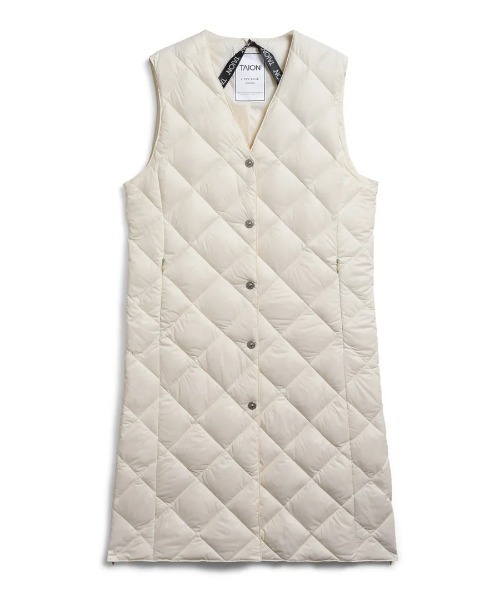 TAION(タイオン)の「TAION/タイオン/“SINGLE SNAP BUTTON" V NECK LONG DOWN GILET(ダウンベスト・レディース・オフホワイト/ブラック・S/M/L)」の2枚目の写真